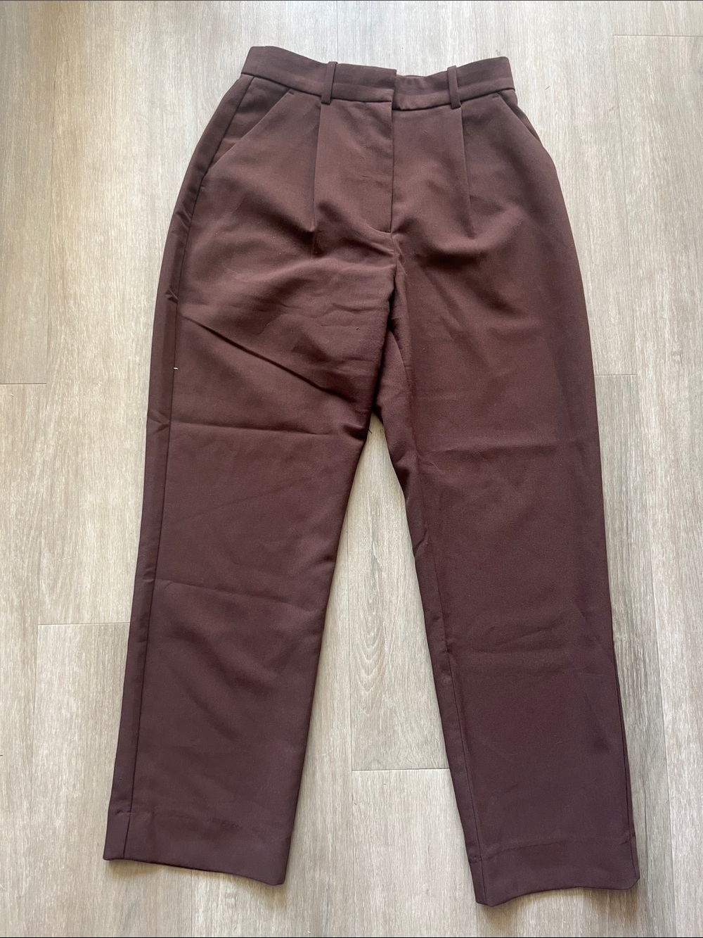 Abercrombie High-Waist Straight Leg Trousers - Dark Brown